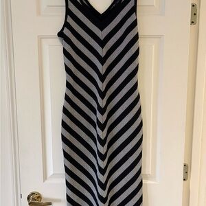 Target Mossimo Supply Co. Black and Gray Chevron Midi Dress Size M